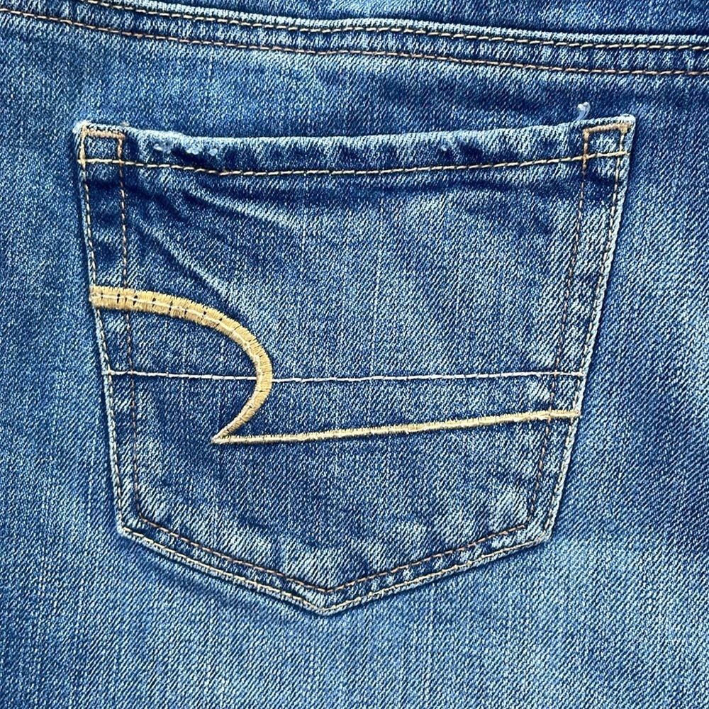 AMERICAN EAGLE WOMENS BLUE JEAN RAW HEM BUTTON FLY MINI SKIRT SIZE 6 - Picture 7 of 9
